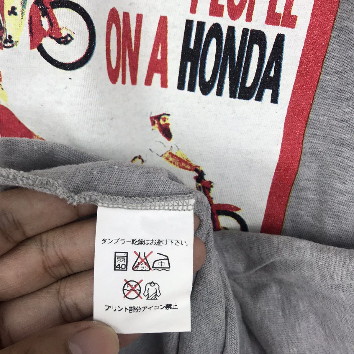 Honda Vintage 90s Honda Classics Tshirt Honda Cub Motorcycle Tee Size US L / EU 52-54 / 3 - 6 Thumbnail