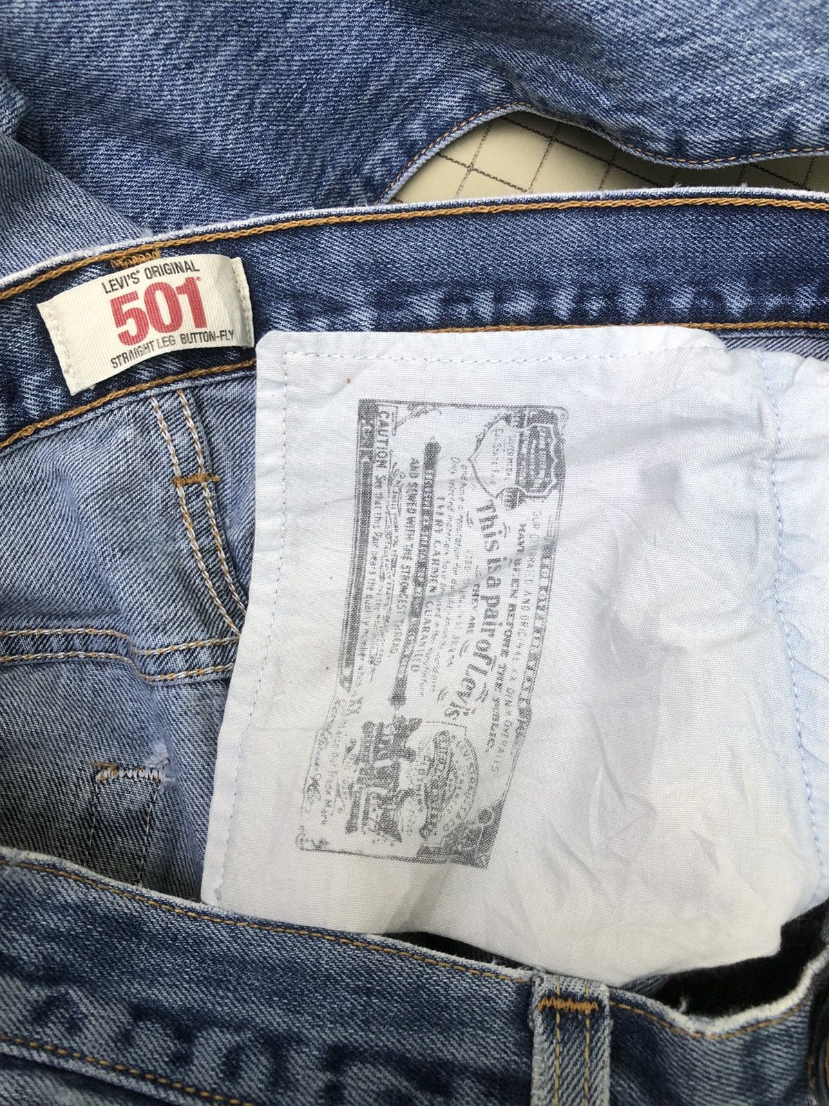 Levi's Rare🔥Vintage Levi’s 501 Light Wash Jeans Size US 32 / EU 48 - 9 Thumbnail