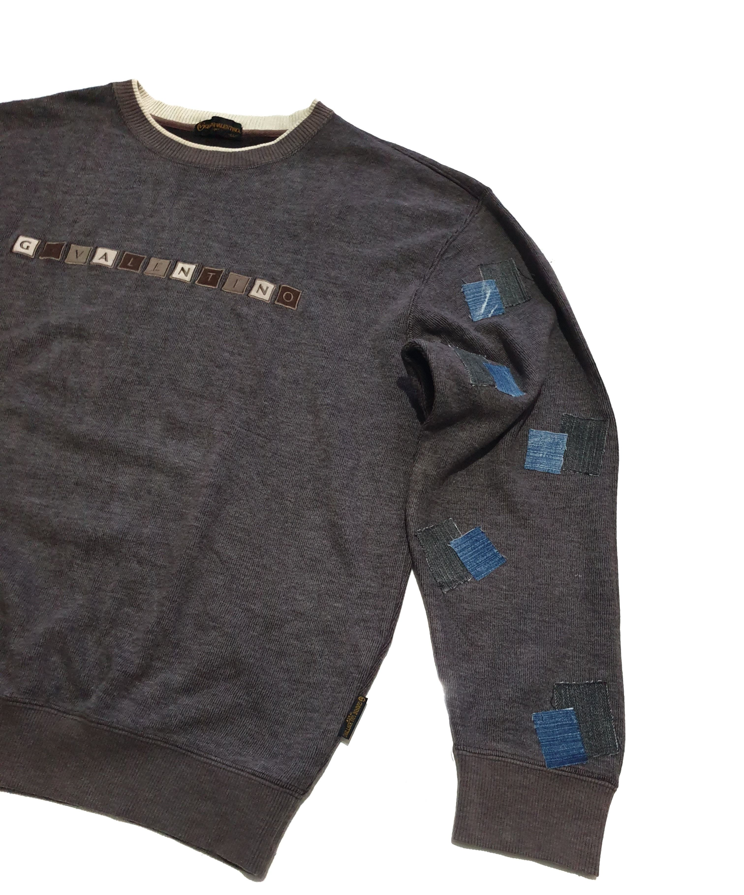 Gianni Valentino × Valentino Vintage Gianni Valentino Spell Out Logo Sweatshirt Size US L / EU 52-54 / 3 - 5 Thumbnail