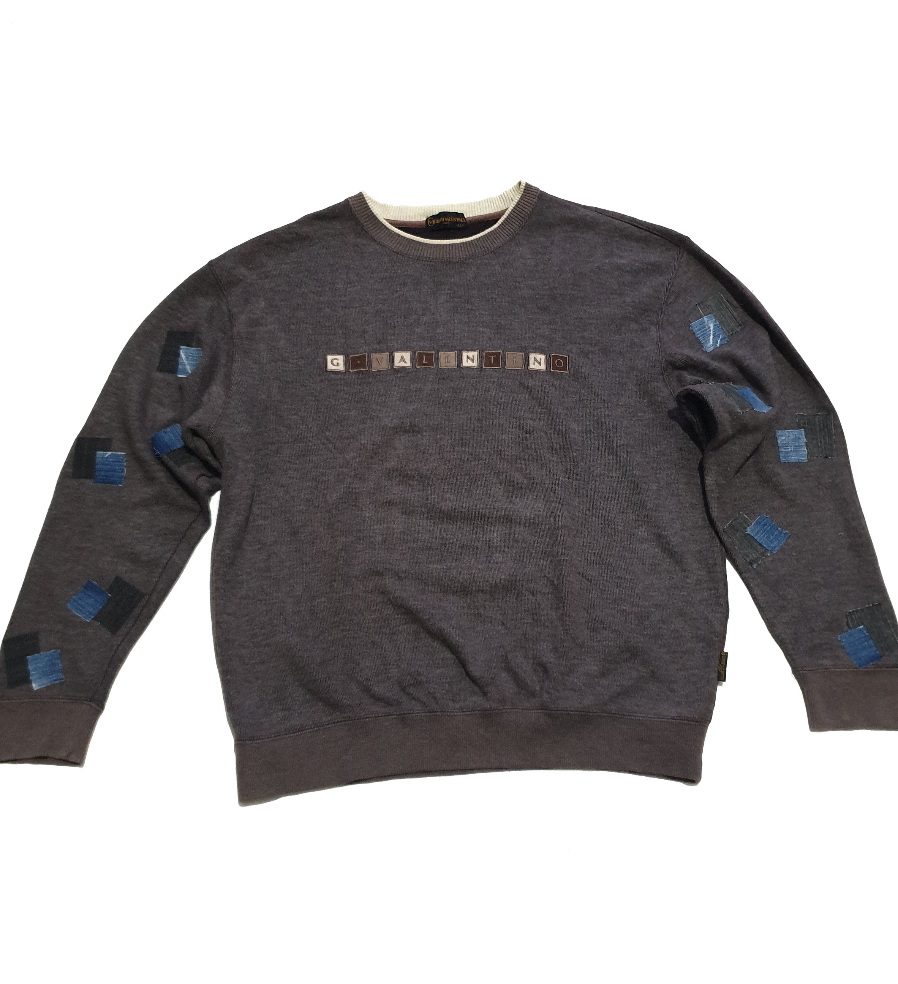 Gianni Valentino × Valentino Vintage Gianni Valentino Spell Out Logo Sweatshirt Size US L / EU 52-54 / 3 - 3 Thumbnail