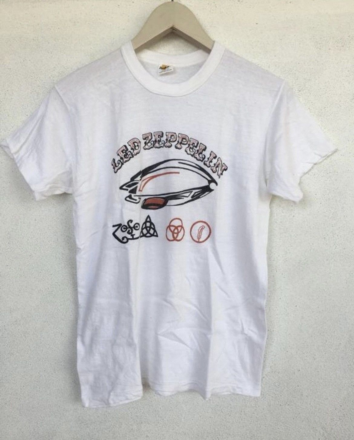 Band Tees Vintage 70s Led Zeppelin rock band tour concert t shirt Size US S / EU 44-46 / 1 - 1 Thumbnail