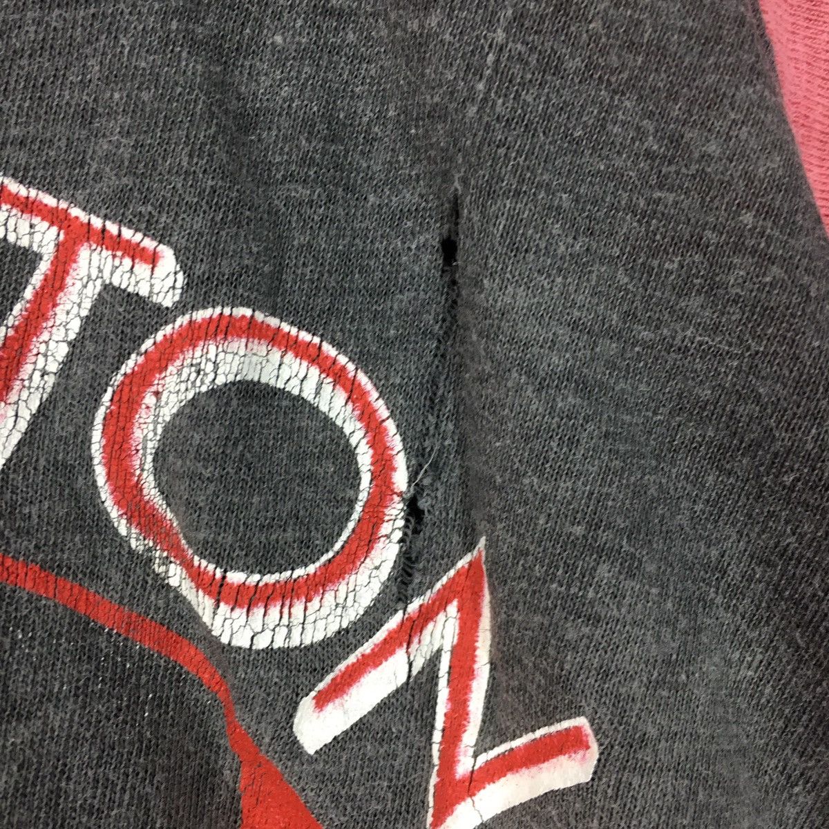 Band Tees Vtg 70s Rolling Stones Tattoo you bootleg distress shirt Size US XL / EU 56 / 4 - 10 Thumbnail