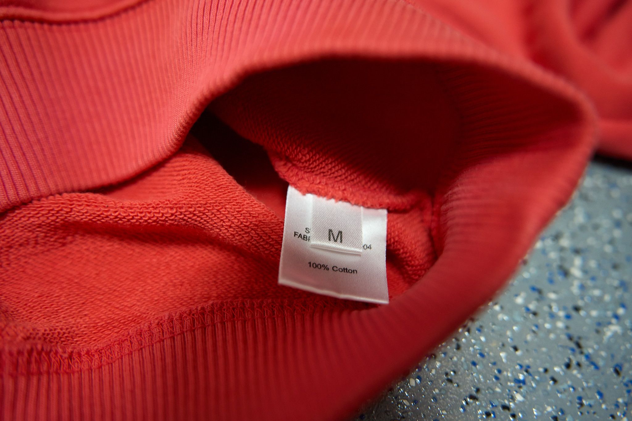 Raf Simons Raf Simons FW14 ombré crewneck red pink Size US M / EU 48-50 / 2 - 3 Thumbnail
