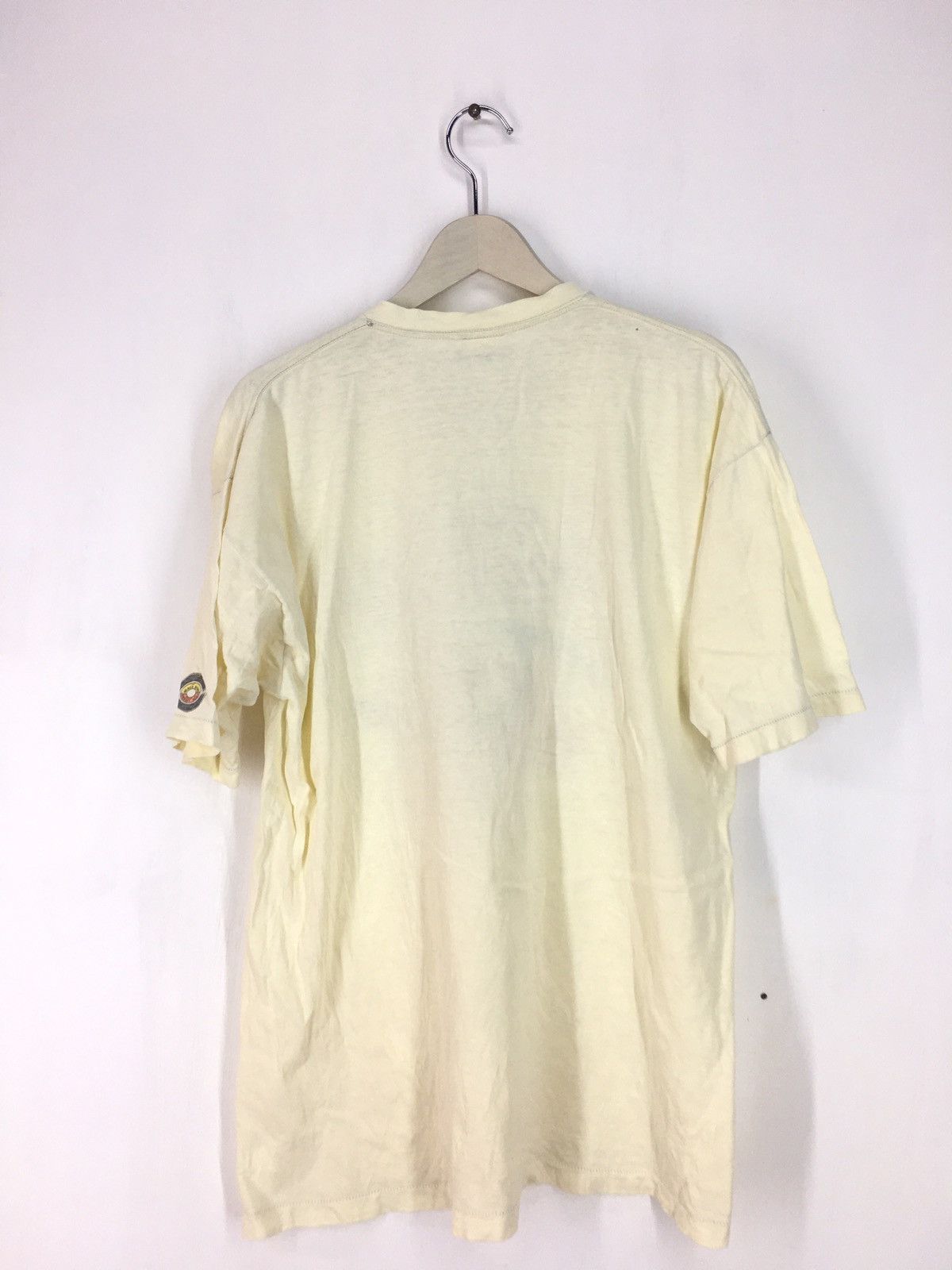 Band Tees Vintage 90s The Beach Boys design by Sherry Halt Size US XL / EU 56 / 4 - 2 Thumbnail