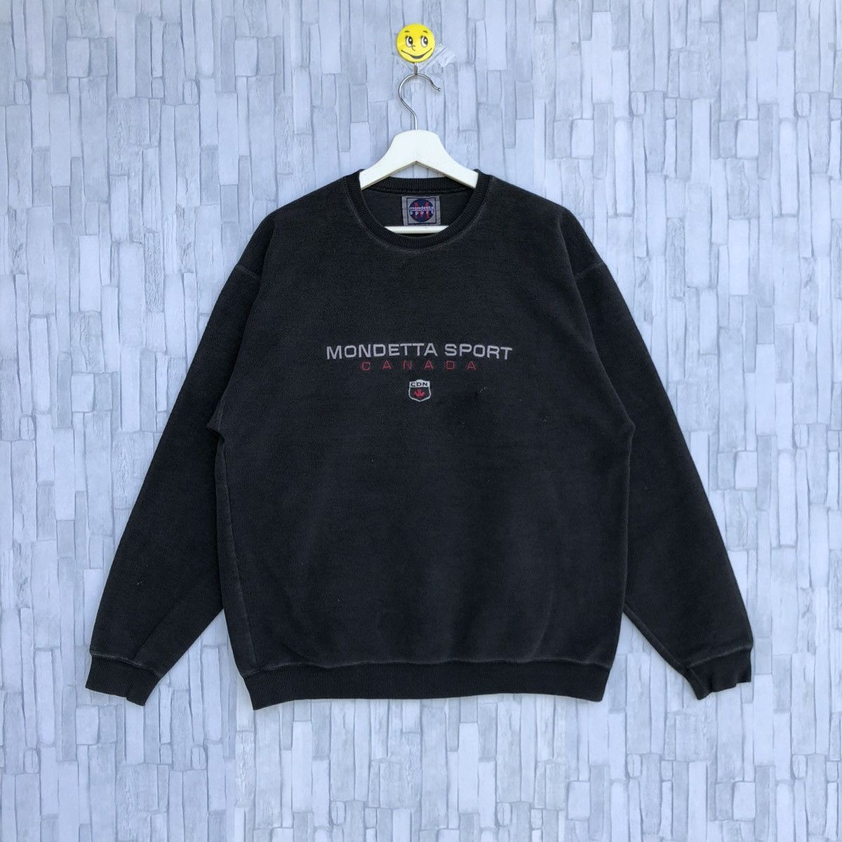 Vintage MondettaSport Canada Sweatshirt Jumper Pullover