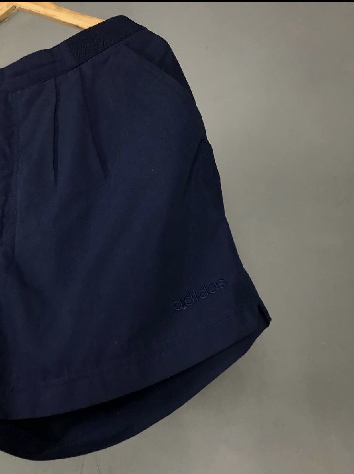 Adidas × Vintage Adidas vintage streetwear navy blue shorts Size US 38 / EU 54 - 2 Thumbnail