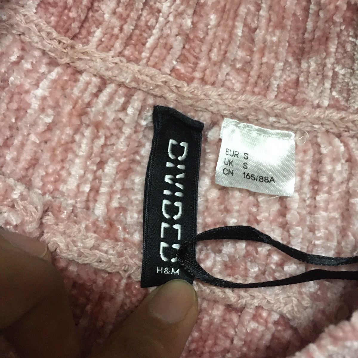 Japanese Brand HnM Knitwear Sweater Crop Top Size S / US 4 / IT 40 - 2 Thumbnail