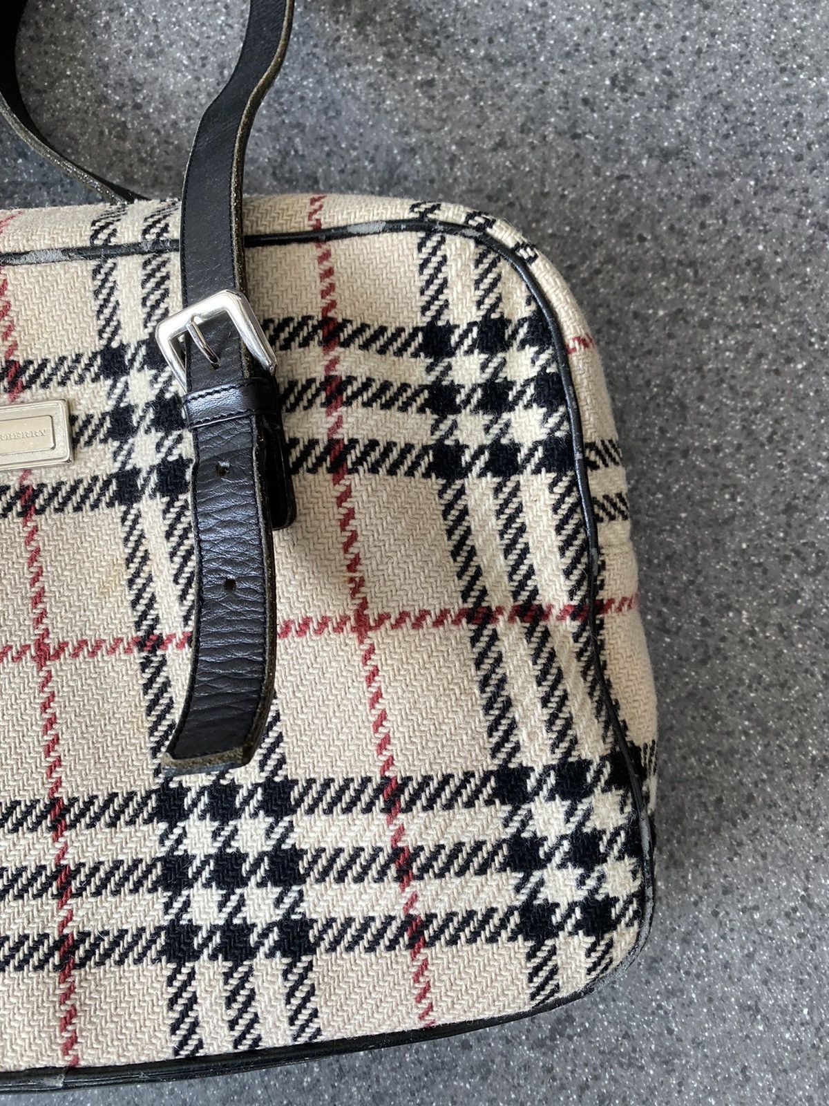 Burberry × Vintage Vintage Barberry Wool Hand Bag Size ONE SIZE - 5 Thumbnail