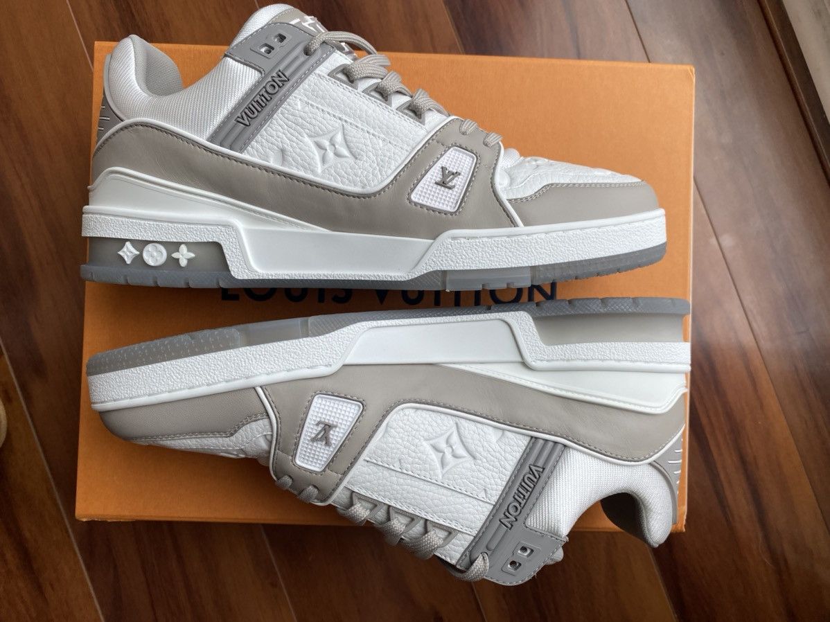 Louis Vuitton Grey LV trainer size 8.5 Size US 10 / EU 43 - 2 Thumbnail