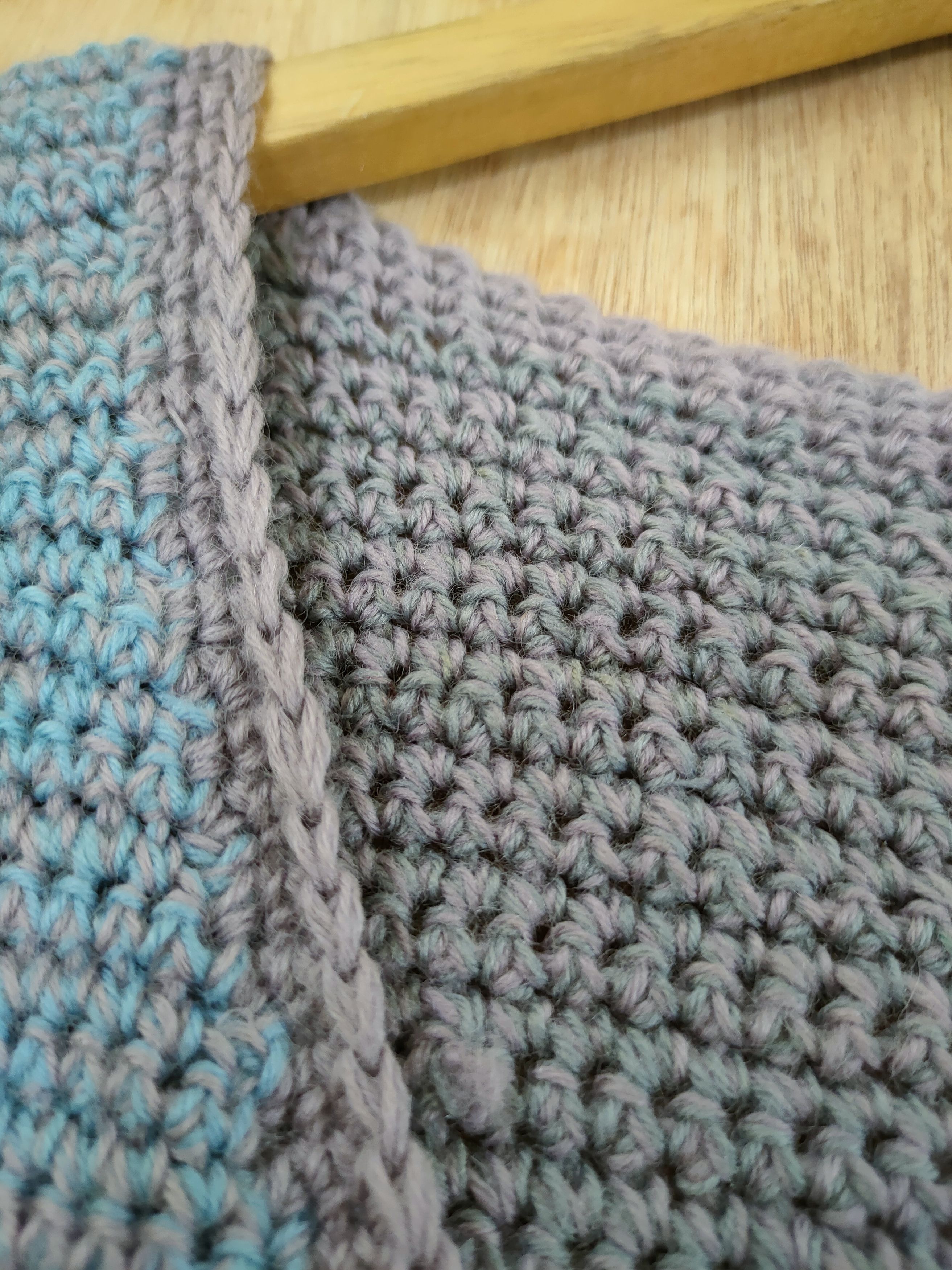 Handmade DL Vintage handmade knitwear vest cable knit #46-568 Size US S / EU 44-46 / 1 - 5 Thumbnail
