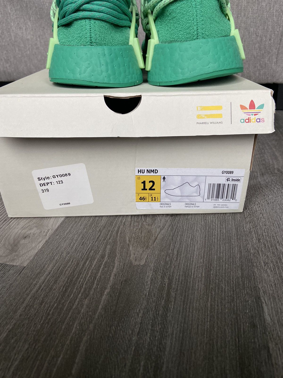 Adidas × Pharrell Pharrell HU NMD Size US 12 / EU 45 - 6 Thumbnail