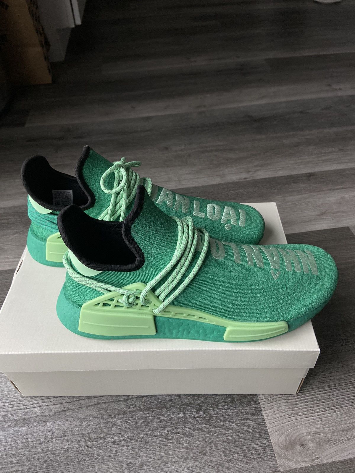 Adidas × Pharrell Pharrell HU NMD Size US 12 / EU 45 - 2 Thumbnail