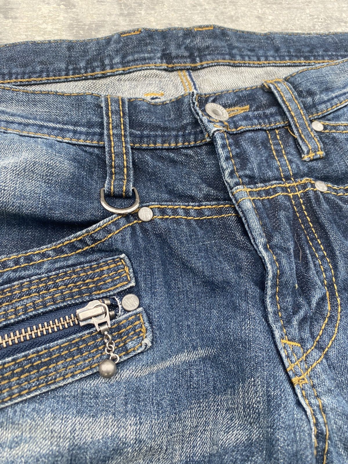HIDEAWAYS VINTAGE HIDEWAYS DISTRESSED COWBOY FLARED MUD WASH TORNADO Size US 33 - 9 Thumbnail