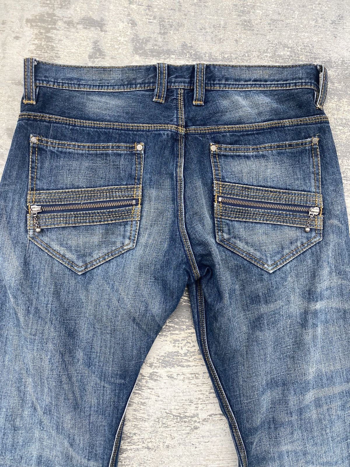 HIDEAWAYS VINTAGE HIDEWAYS DISTRESSED COWBOY FLARED MUD WASH TORNADO Size US 33 - 11 Thumbnail