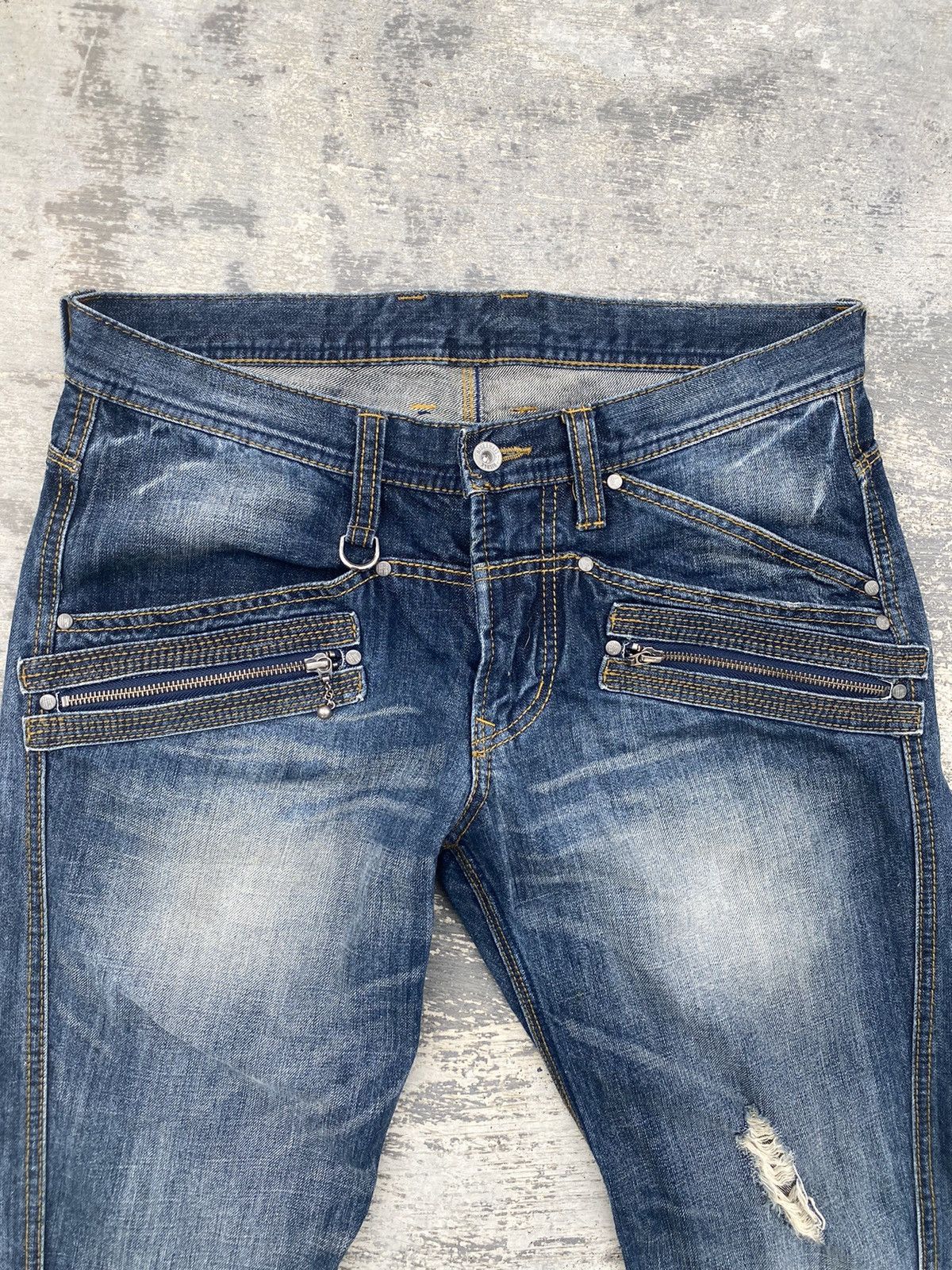 HIDEAWAYS VINTAGE HIDEWAYS DISTRESSED COWBOY FLARED MUD WASH TORNADO Size US 33 - 5 Thumbnail