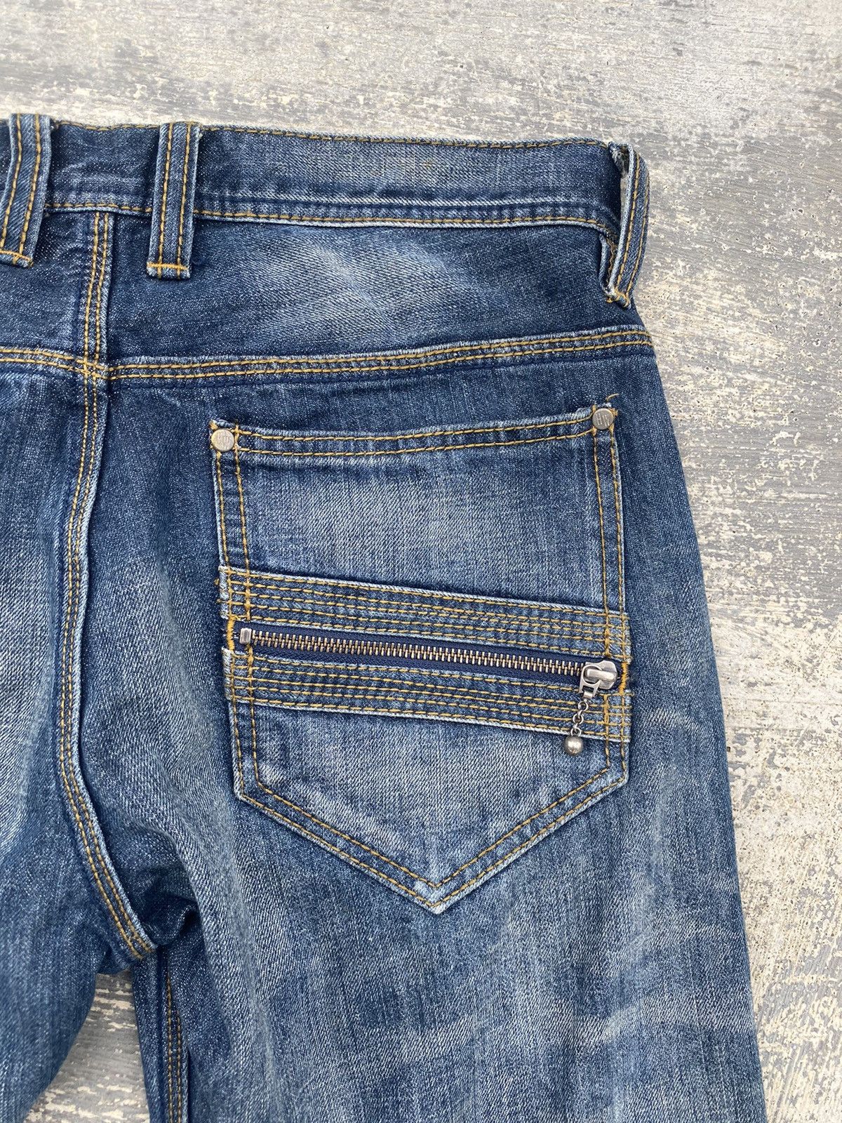 HIDEAWAYS VINTAGE HIDEWAYS DISTRESSED COWBOY FLARED MUD WASH TORNADO Size US 33 - 12 Thumbnail