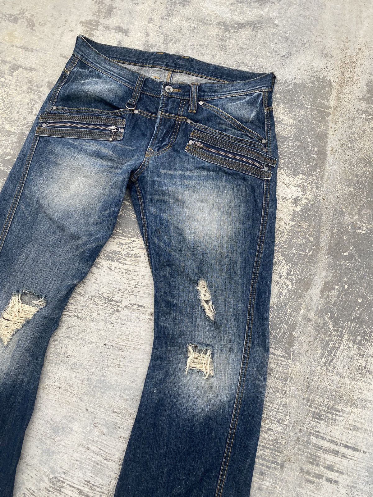 HIDEAWAYS VINTAGE HIDEWAYS DISTRESSED COWBOY FLARED MUD WASH TORNADO Size US 33 - 3 Thumbnail