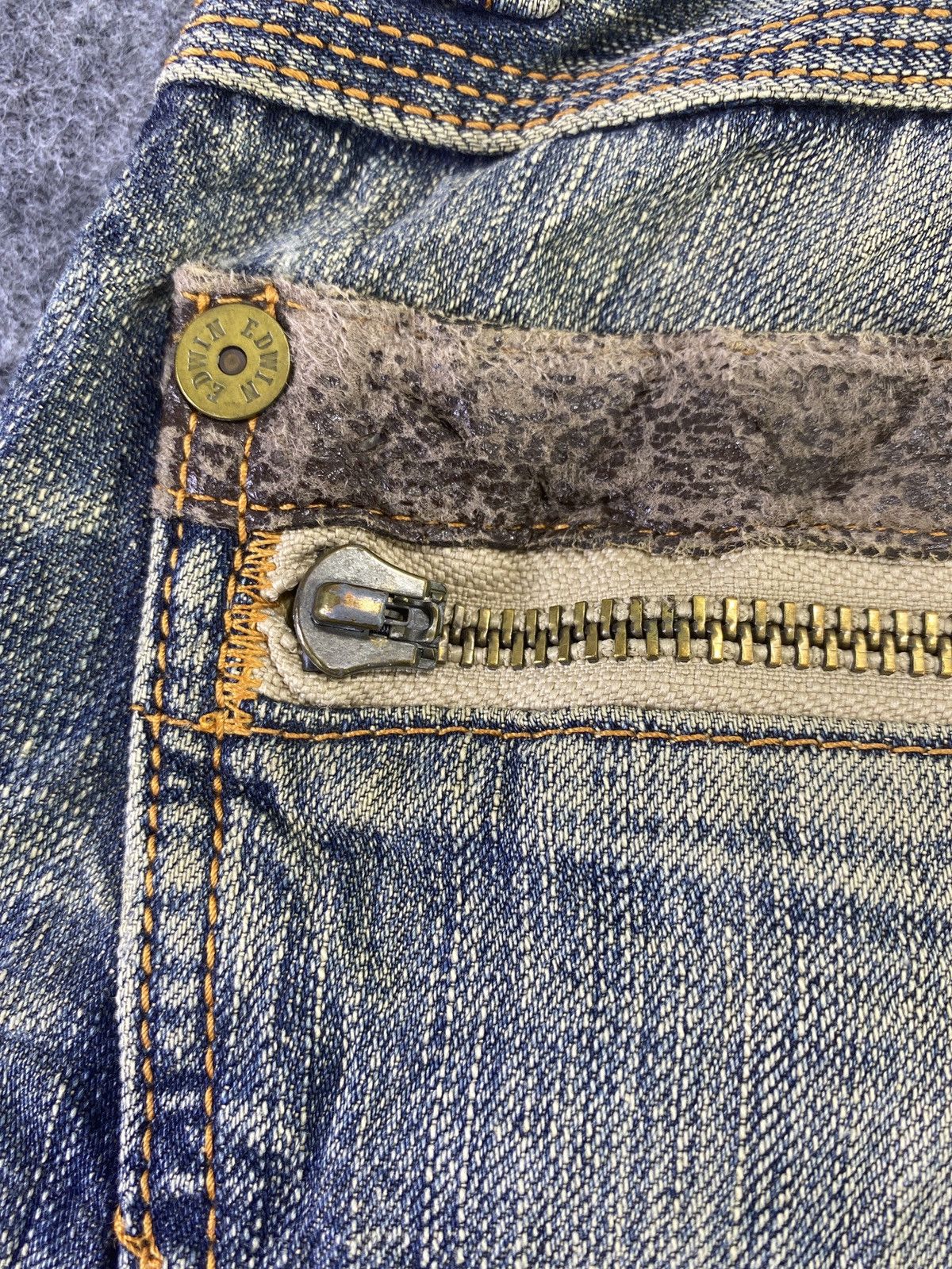 Edwin EDWIN 503 BLUE TRIP FLARE RUSTY WASH DENIM - J781 Size US 32 / EU 48 - 12 Thumbnail