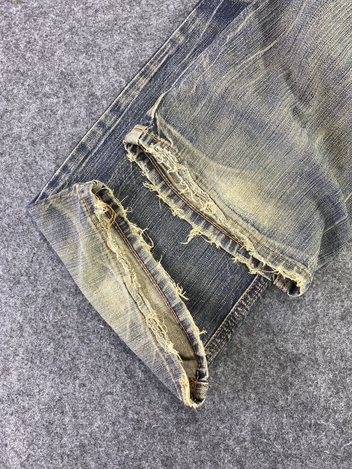 Edwin EDWIN 503 BLUE TRIP FLARE RUSTY WASH DENIM - J781 Size US 32 / EU 48 - 8 Thumbnail