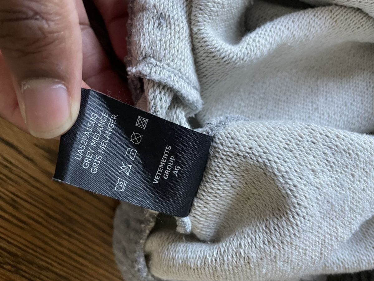 Vetements Vetements Logo Straight Leg Sweat Pant Size US 32 / EU 48 - 7 Thumbnail