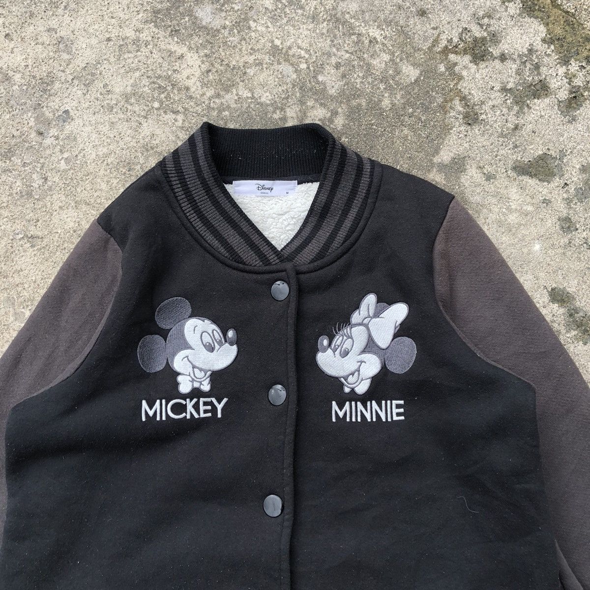 Disney × Mickey Mouse Rare Disney Mickey And Minnie Mouse Big Print Varsity Jacket Size S / US 4 / IT 40 - 2 Thumbnail