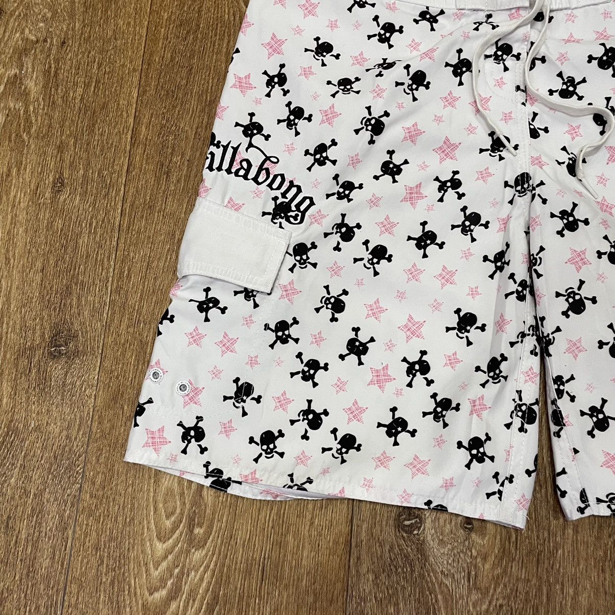 Vintage Vintage 90s Art Streetwear Shorts Summer Kanye Travis Style Size US 33 - 3 Thumbnail
