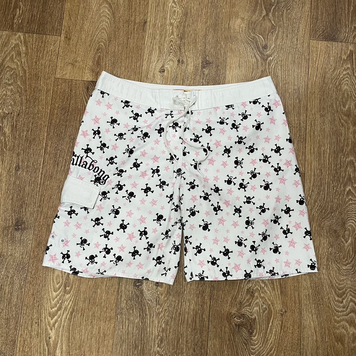 Vintage Vintage 90s Art Streetwear Shorts Summer Kanye Travis Style Size US 33 - 1 Thumbnail