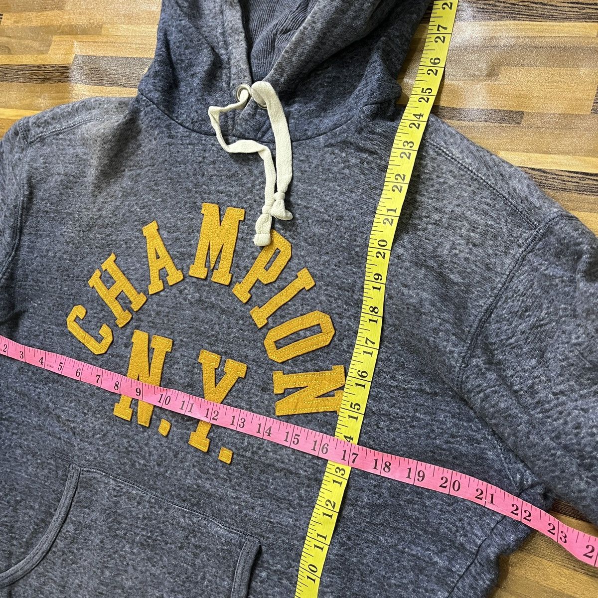 Champion × Vintage Vintage Champion New York Hoodie Flaw Sun Faded Size US M / EU 48-50 / 2 - 4 Thumbnail