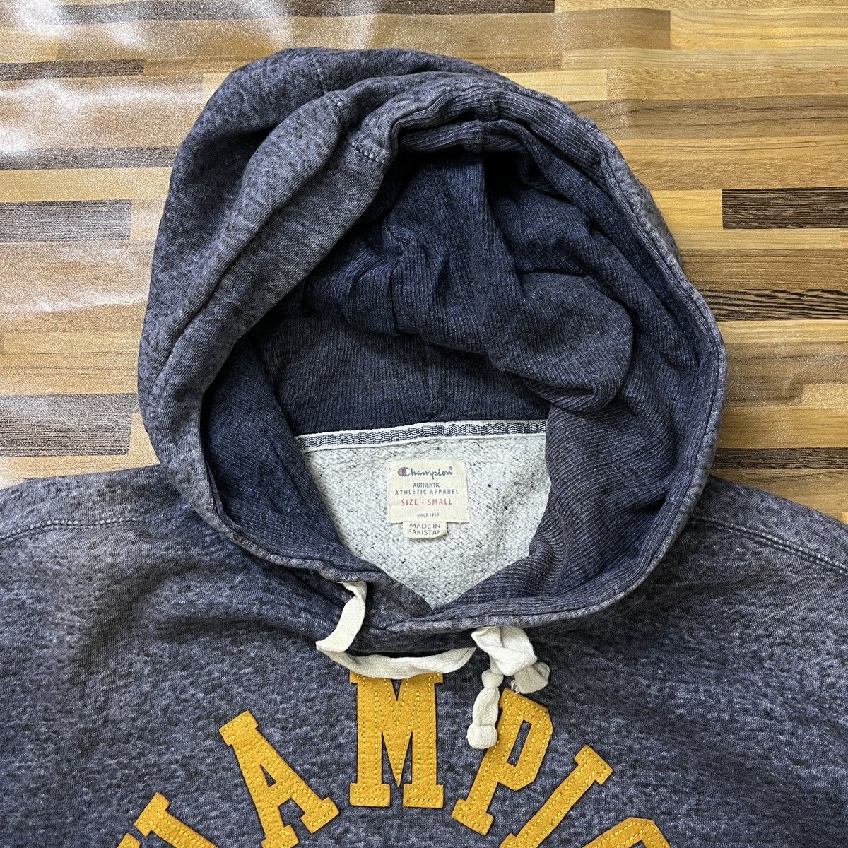 Champion × Vintage Vintage Champion New York Hoodie Flaw Sun Faded Size US M / EU 48-50 / 2 - 6 Thumbnail