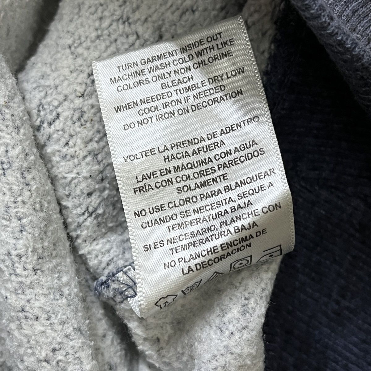 Champion × Vintage Vintage Champion New York Hoodie Flaw Sun Faded Size US M / EU 48-50 / 2 - 13 Thumbnail