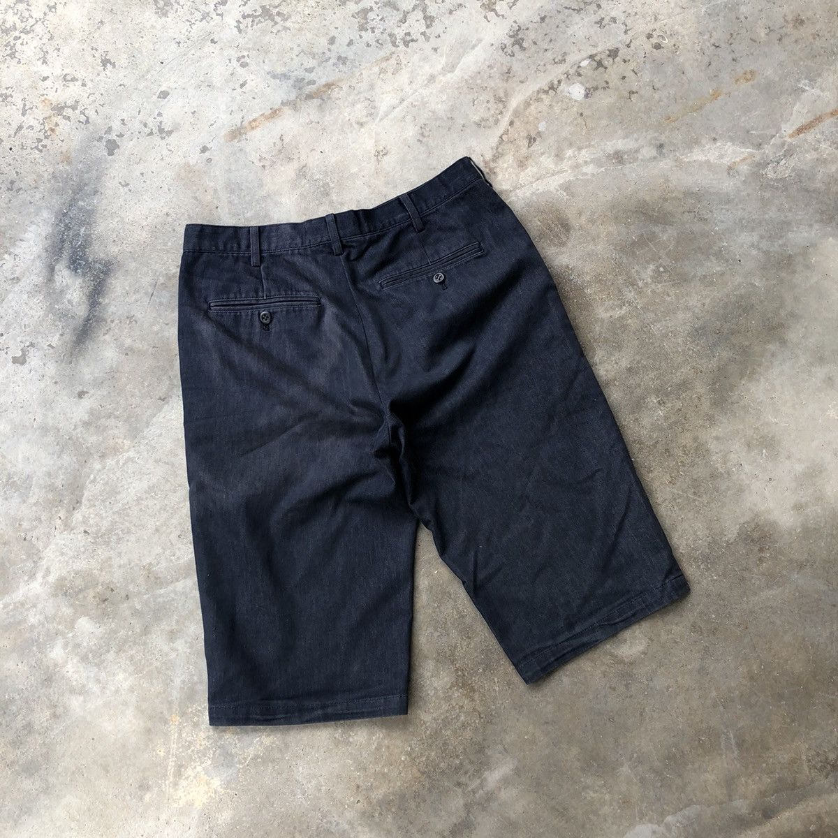 Japanese Brand × Tornado Mart 🔥Thrash🔥Japanese Tornado Mart Sun Faded Casual Short Pants Size US 30 / EU 46 - 4 Thumbnail