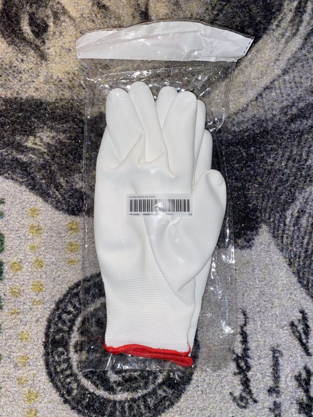 Supreme Supreme Rubberized Glove (FW20 Season Gift) Size ONE SIZE - 2 Thumbnail