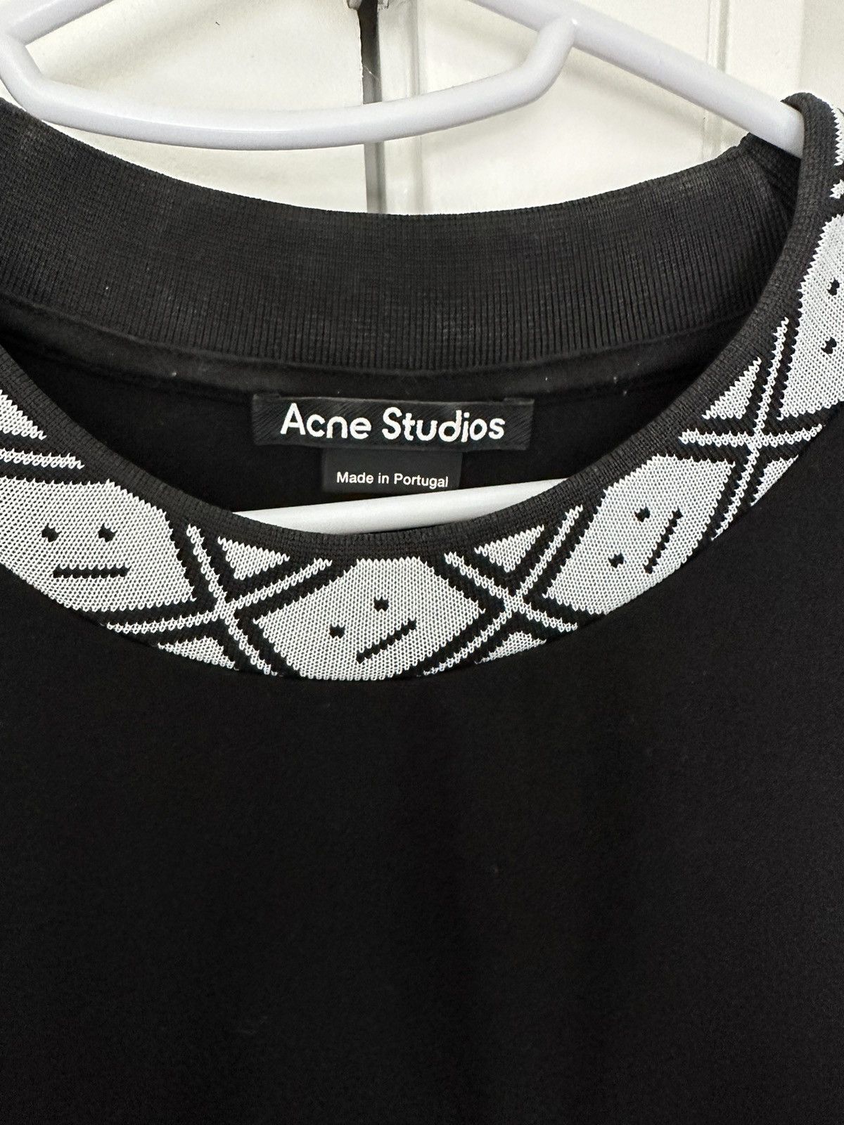 Acne Studios Acne Studios Face Motif Mock Neck T-Shirt Size