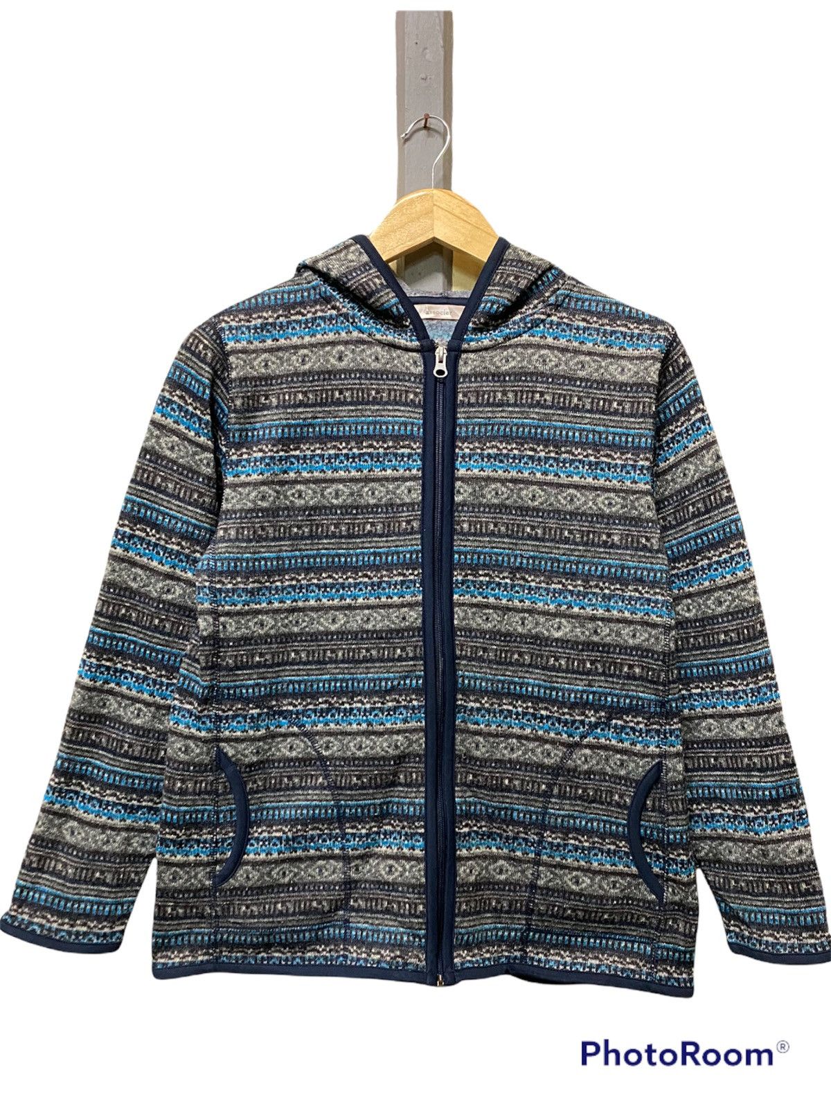 Japanese Brand Zipper Knitwear Navajo Hoodie Associer Size US L / EU 52-54 / 3 - 1 Thumbnail