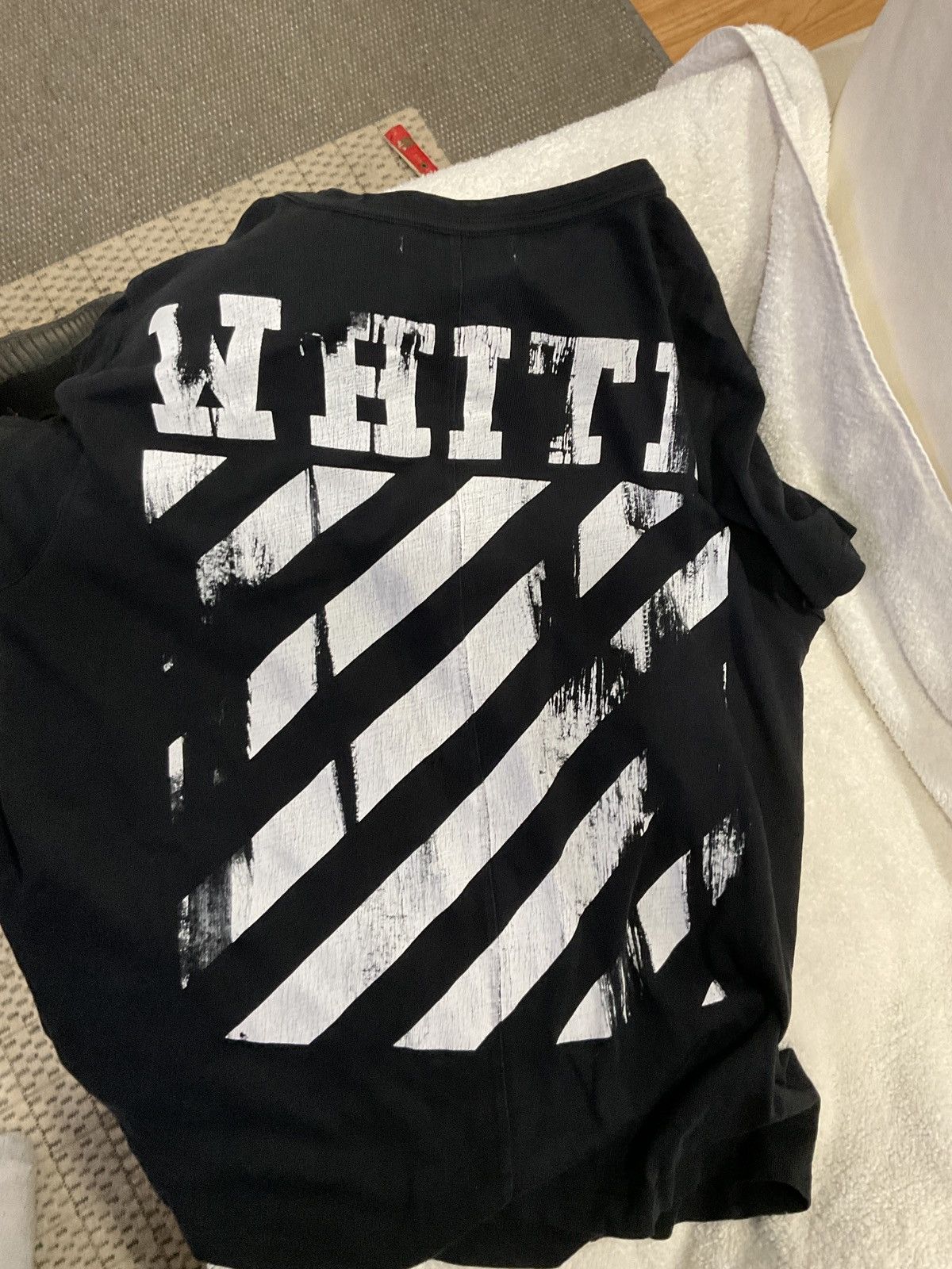 image of Off White Off-White T-Shirt in Black, Men's (Size Small)