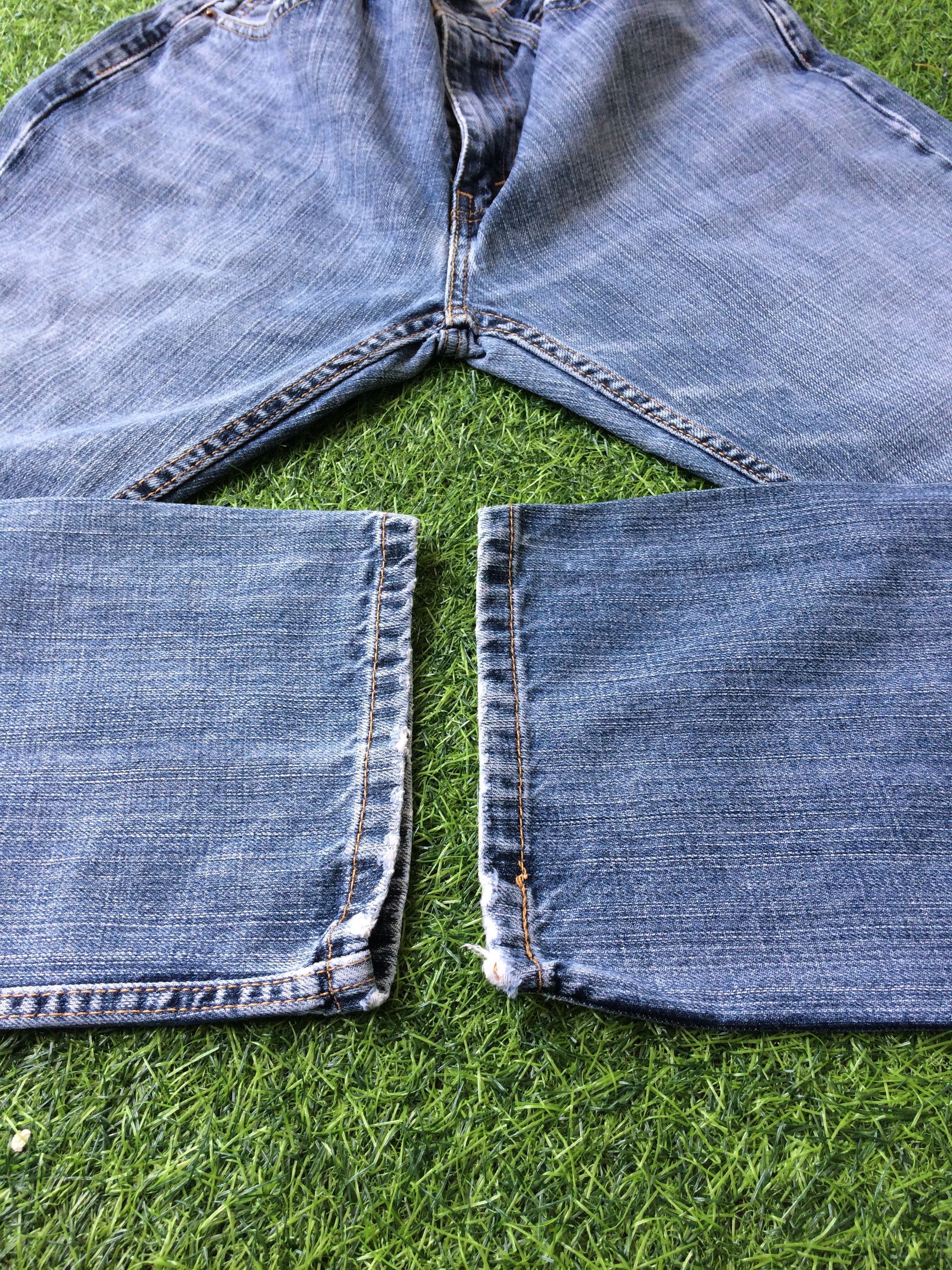 Levi's Vintage Distressed Levis 559 Jeans #B-425 Size US 34 / EU 50 - 5 Thumbnail