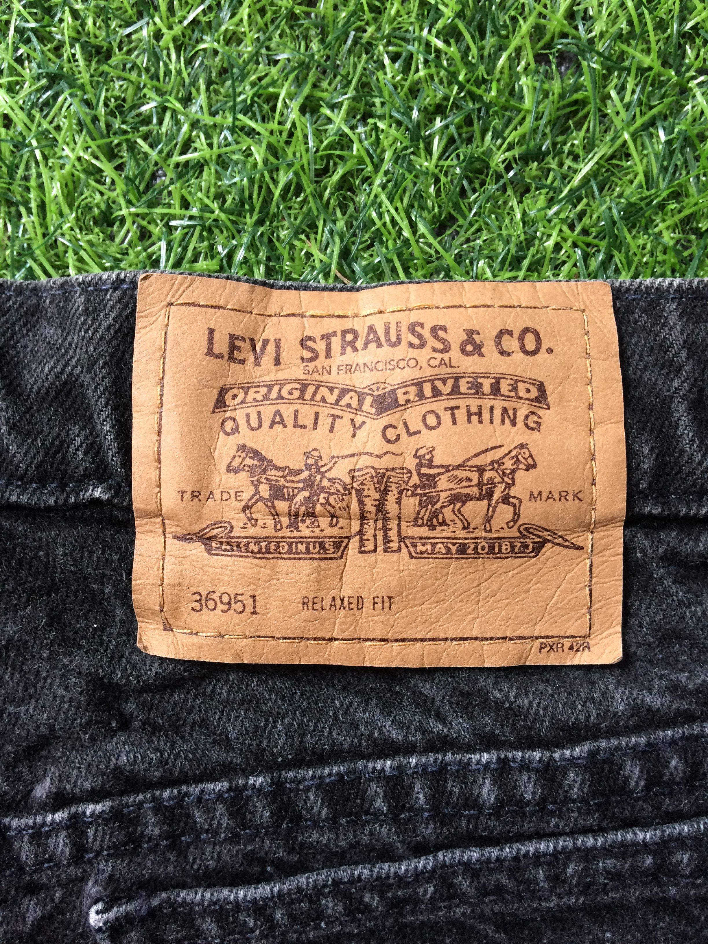 Levi's × Vintage Levis 951 Shorts Jeans #B-920 Size US 33 - 8 Thumbnail