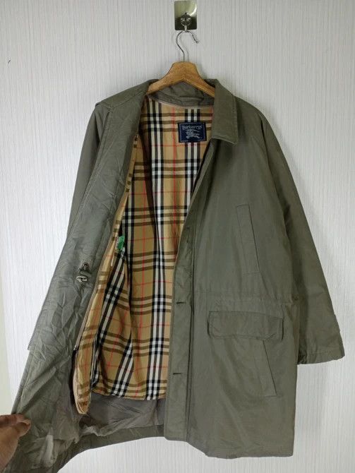Burberry RARE VINTAGE 90S BURBERRY NOVA CHECK TRANCH COAT Size US L / EU 52-54 / 3 - 2 Thumbnail