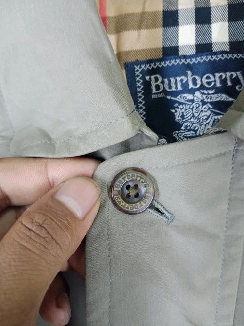 Burberry RARE VINTAGE 90S BURBERRY NOVA CHECK TRANCH COAT Size US L / EU 52-54 / 3 - 7 Thumbnail