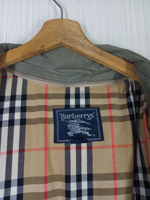 Burberry RARE VINTAGE 90S BURBERRY NOVA CHECK TRANCH COAT Size US L / EU 52-54 / 3 - 11 Thumbnail