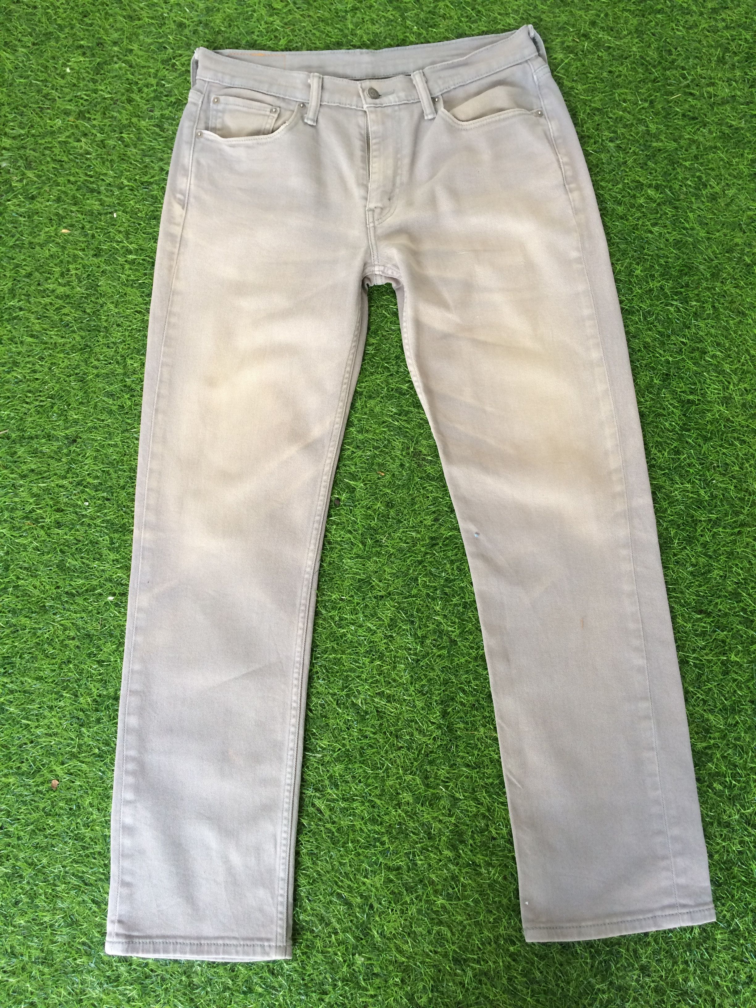 Levi's Vintage Distressed Levis 514 Jeans #B-325 Size US 33 - 1 Thumbnail