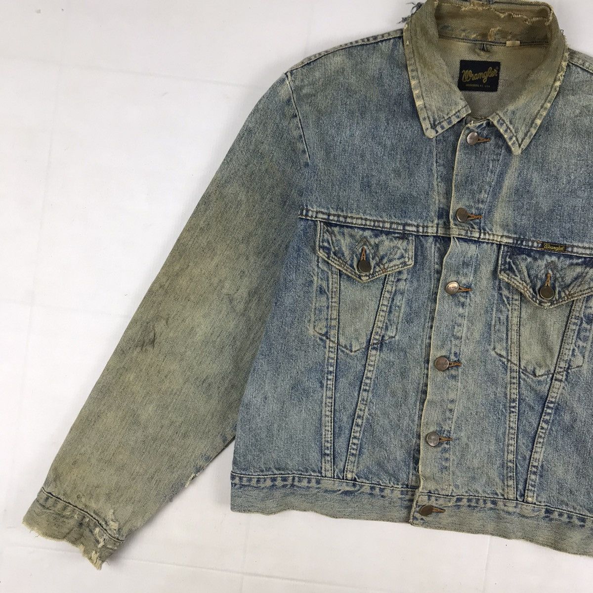 Vintage Vintage Wrangler Distressed Denim Jacket Size US XL / EU 56 / 4 - 5 Thumbnail