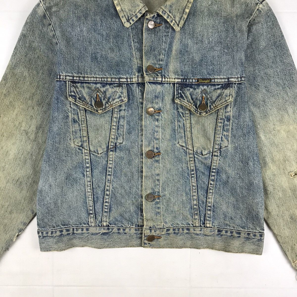 Vintage Vintage Wrangler Distressed Denim Jacket Size US XL / EU 56 / 4 - 3 Thumbnail