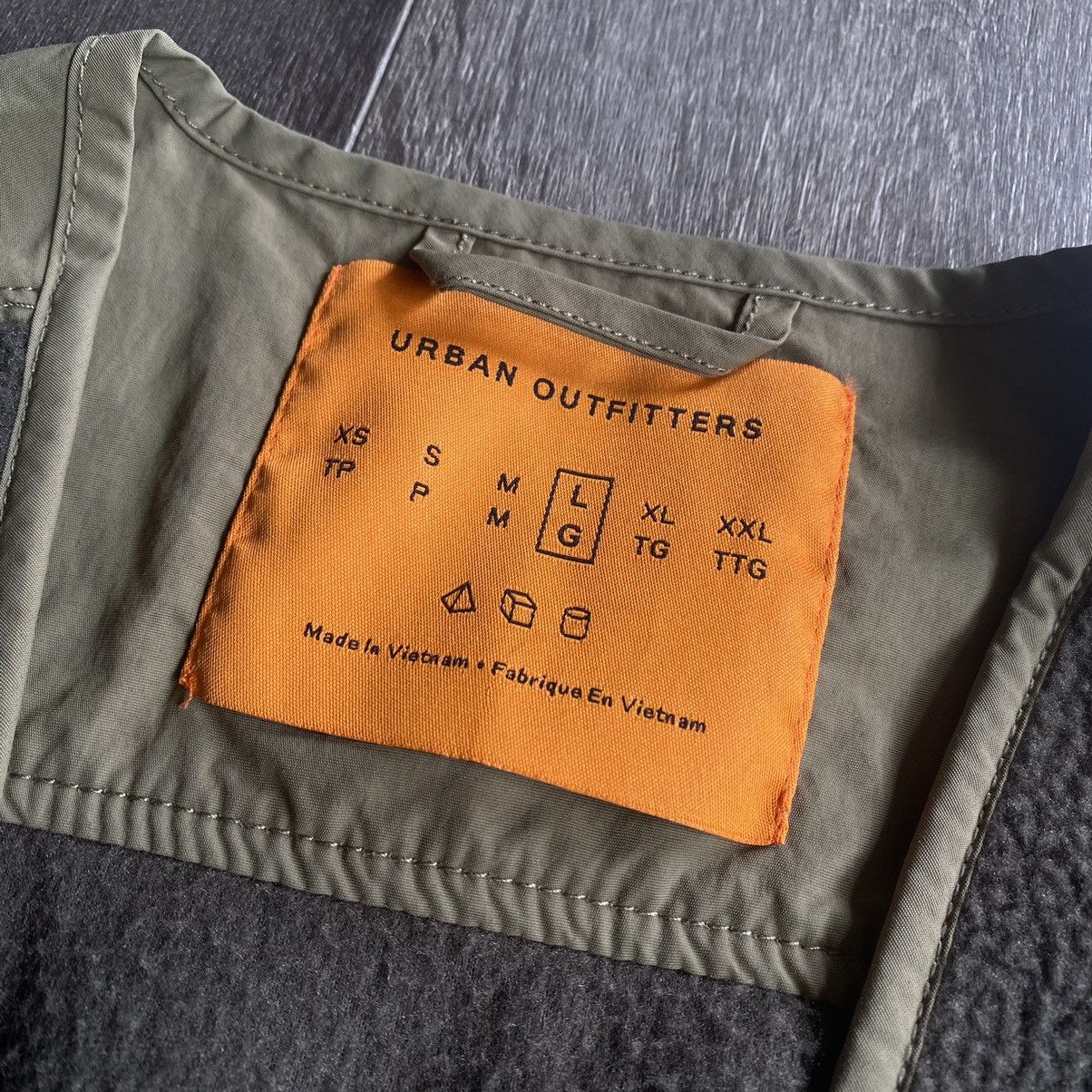 Urban Outfitters Vintage Urban Outfitters UO Utility Military Zip Up Vest Size US L / EU 52-54 / 3 - 5 Thumbnail