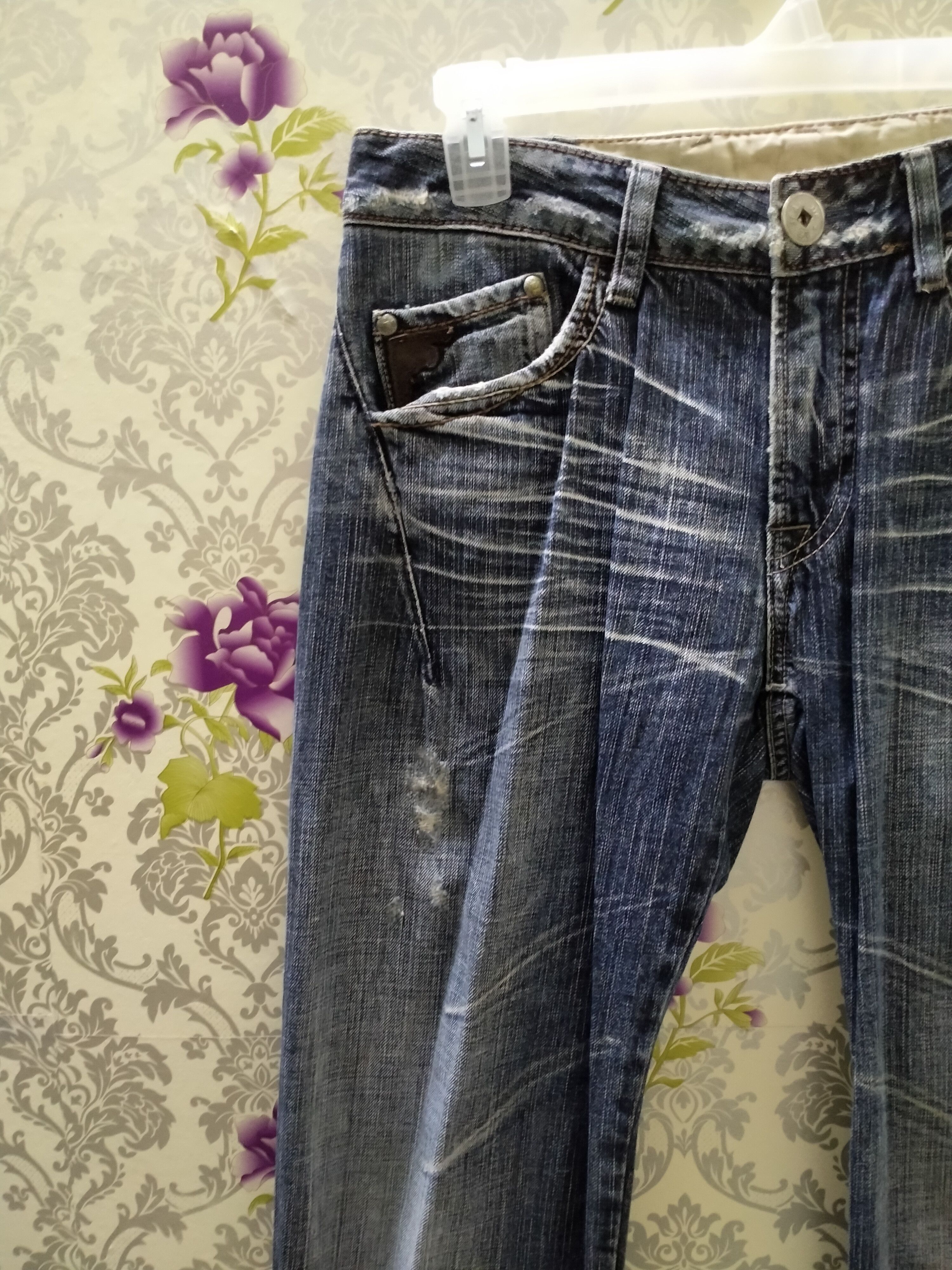 Issey Miyake MFG JEANS DE LE LOGO BACK Size US 32 / EU 48 - 8 Thumbnail