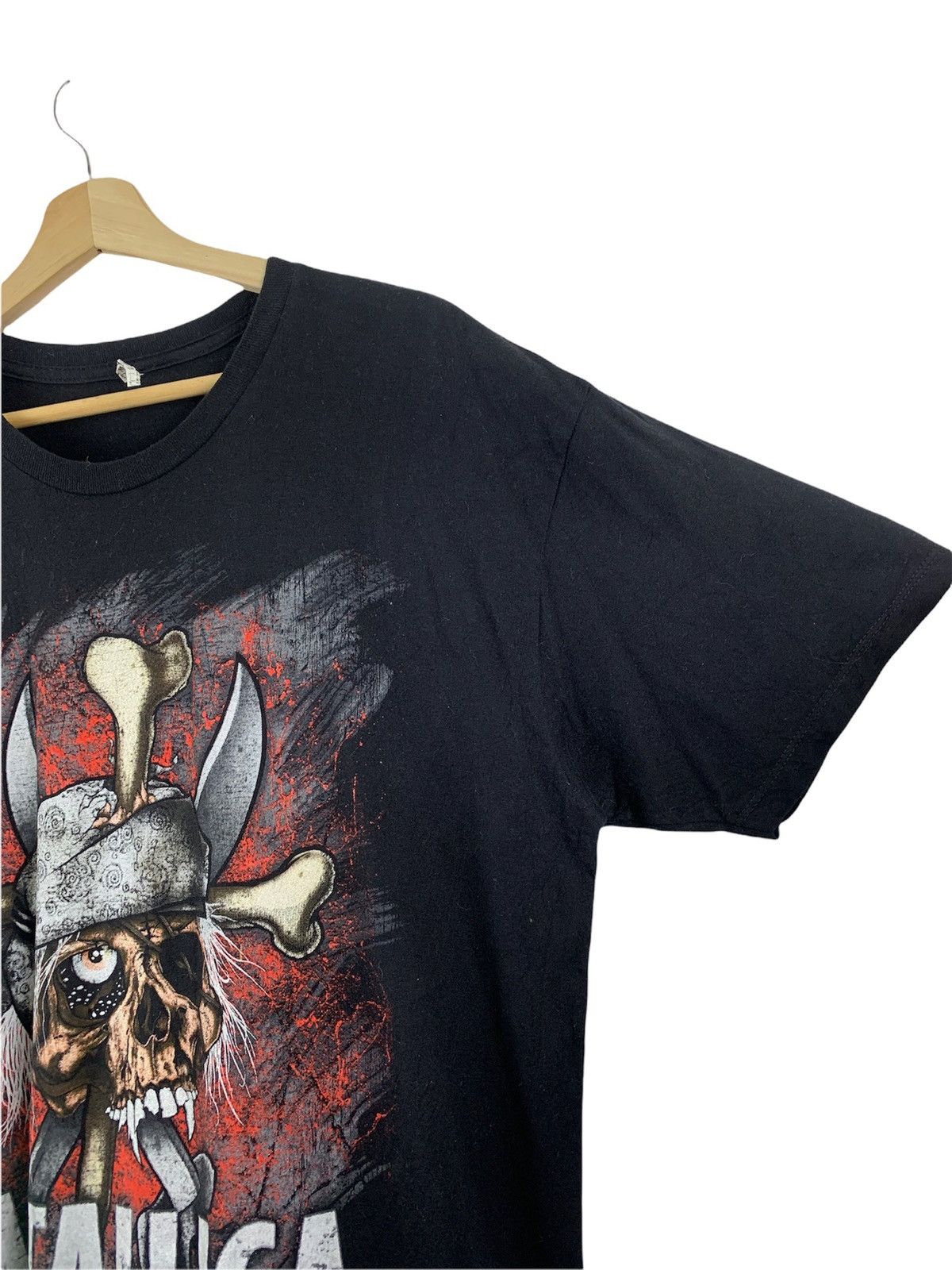 Metallica Vintage Metallica “Skull Pirate” t-shirt Size US XL / EU 56 / 4 - 6 Thumbnail