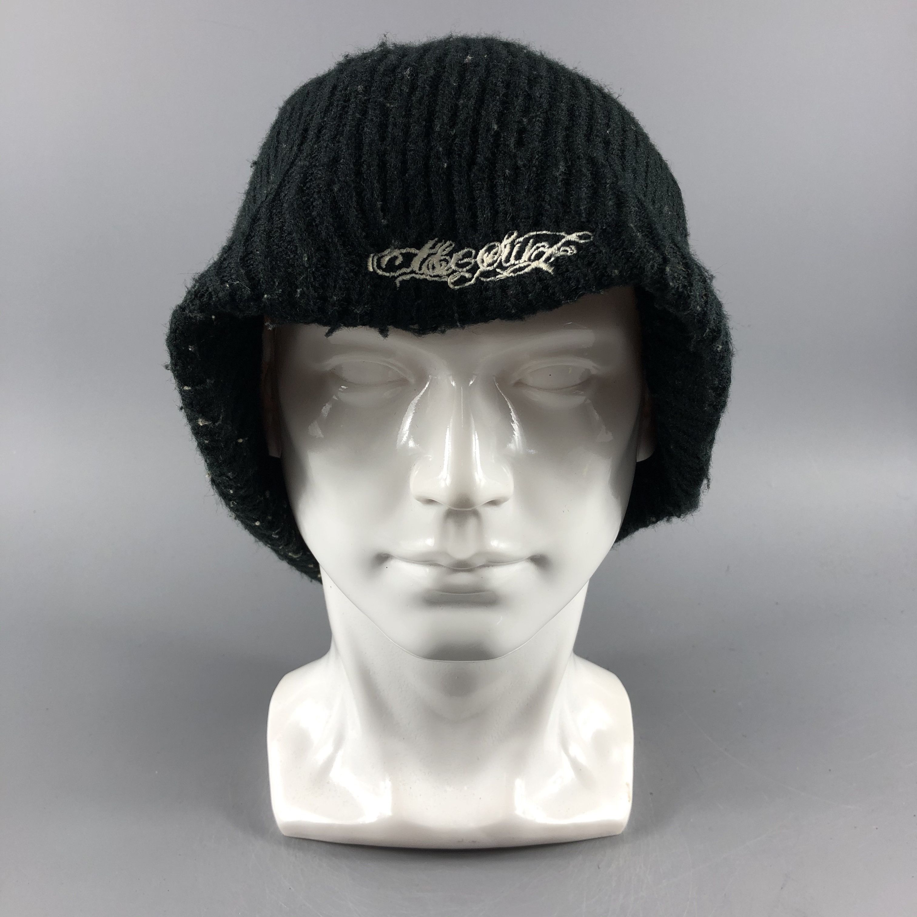 image of Vintage Unknown Hats Ribbed Knit Beanie Black Snow Hat Snow Cap B239, Men's