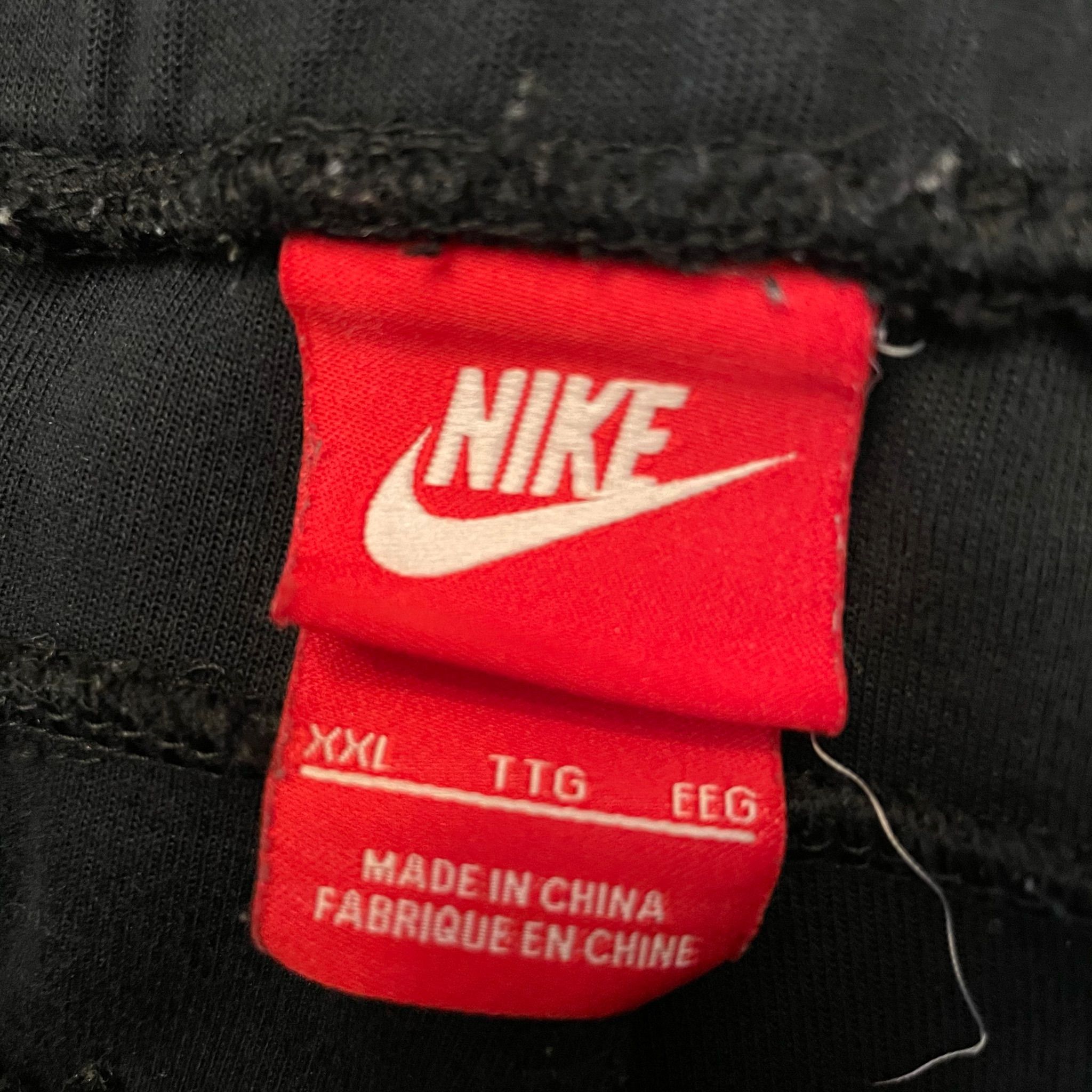 Nike CLASSIC NIKE TECH FLEECE SHORTS Size US 35 - 3 Thumbnail