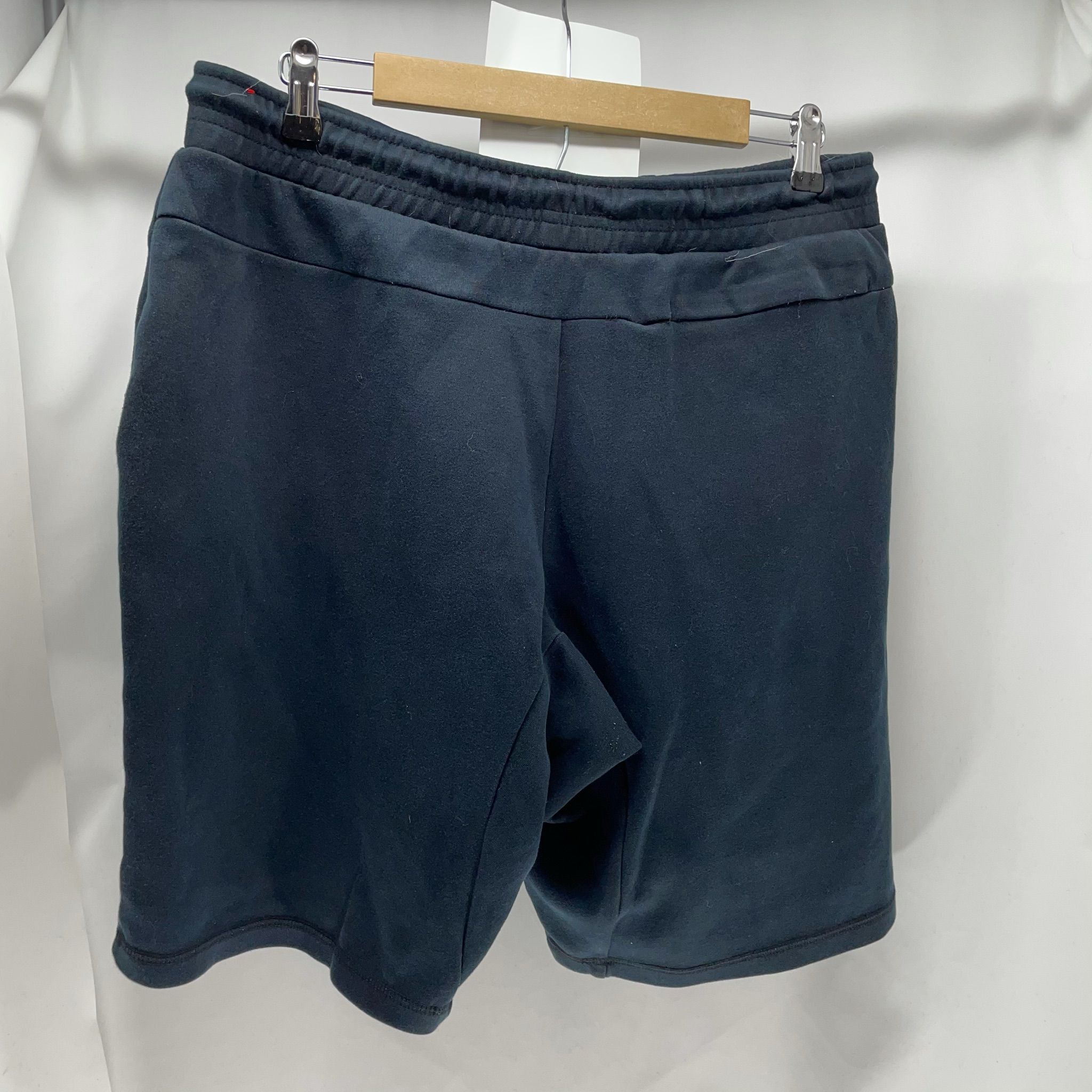 Nike CLASSIC NIKE TECH FLEECE SHORTS Size US 35 - 2 Thumbnail