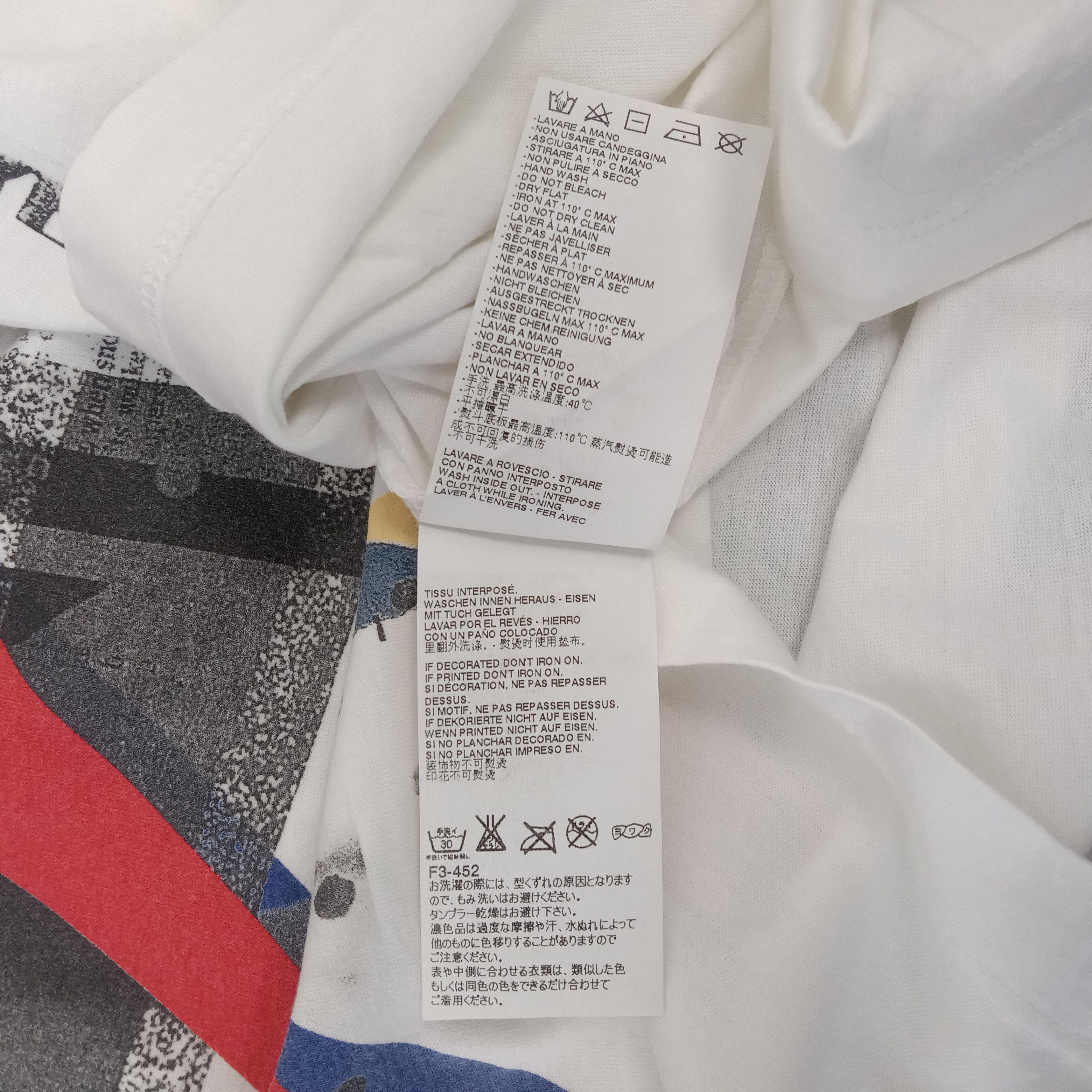 Dsquared2 × Japanese Brand × Vintage DSQUARED2 X David Bowie American Singer Tshirt Size US M / EU 48-50 / 2 - 7 Thumbnail